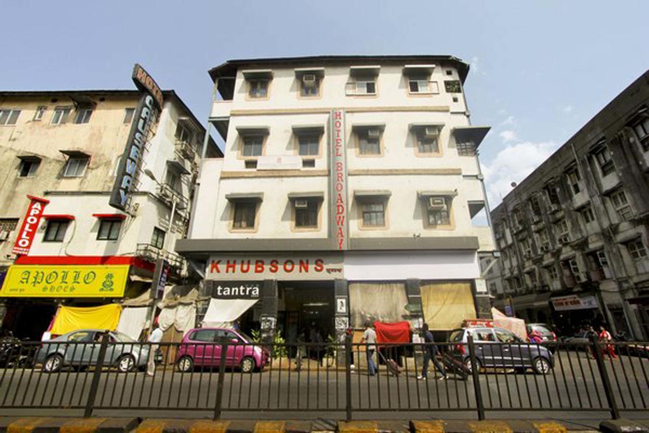Hotel Broadway Colaba Bombaim Exterior foto